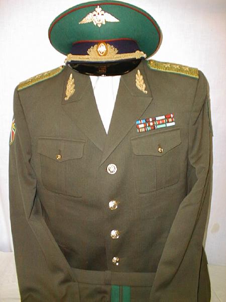 generals uniform