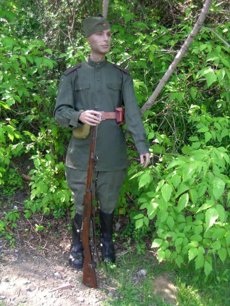Soviet Reproduction World War 2 Uniforms And Insignia